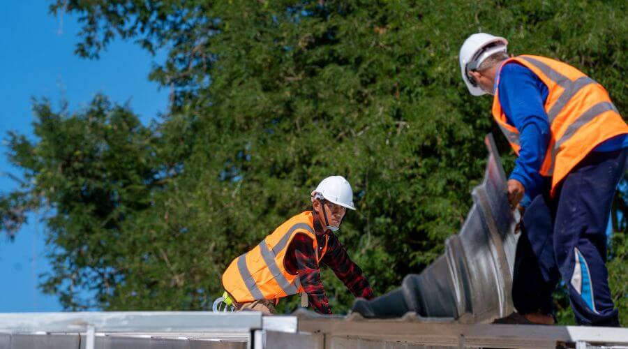 Expert flood damage restoration services in Chrisman, IL